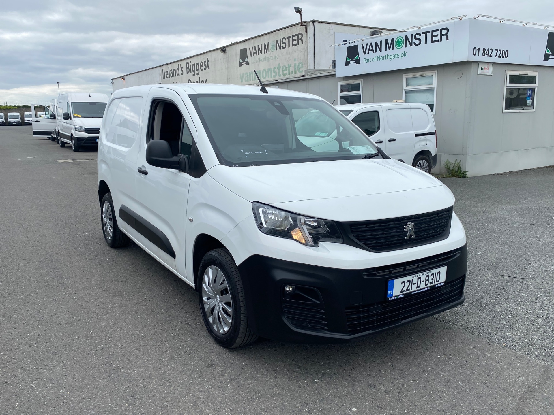 2022 Peugeot Partner Professional Plus 1.5 Blue HDI (221D8310)